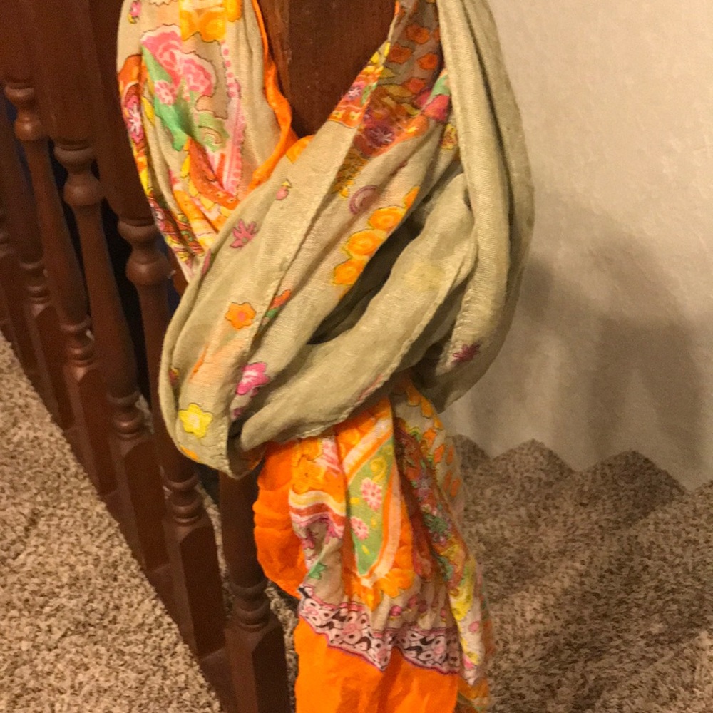 Scarf